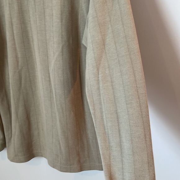 Columbia Sweater Men XL Tan V Neck Stretchy Columbia Tag on L Sleeve - Picture 10 of 12